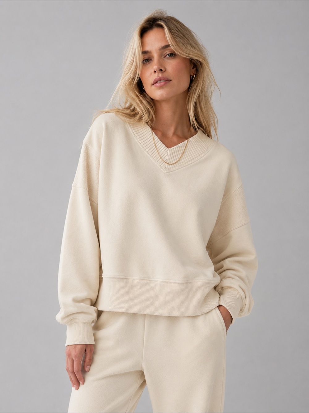 Aerie Sweatshirt Fleece V-Neck Textured Panel Medium Cream Pullover
